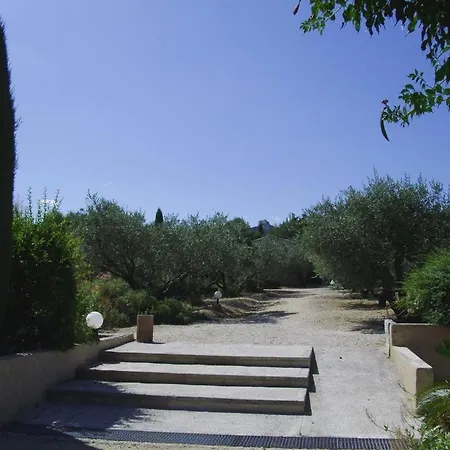 Un En Provence - Les Jardins De Fontanille