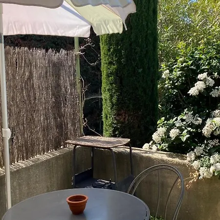 Un En Provence - Les Jardins De Fontanille * Saint-Rémy-de-Provence
